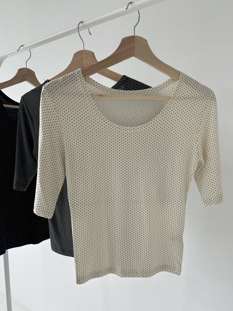 Dress U - Korean Women Fashion - #romanticstyle - Dot Stretch Tee - 5