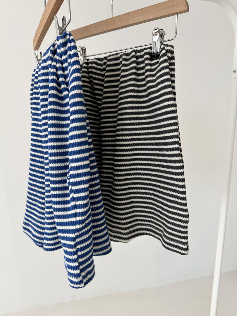 Dress U - Korean Women Fashion - #thatsdarling - Waffle Stripe Shorts - 4
