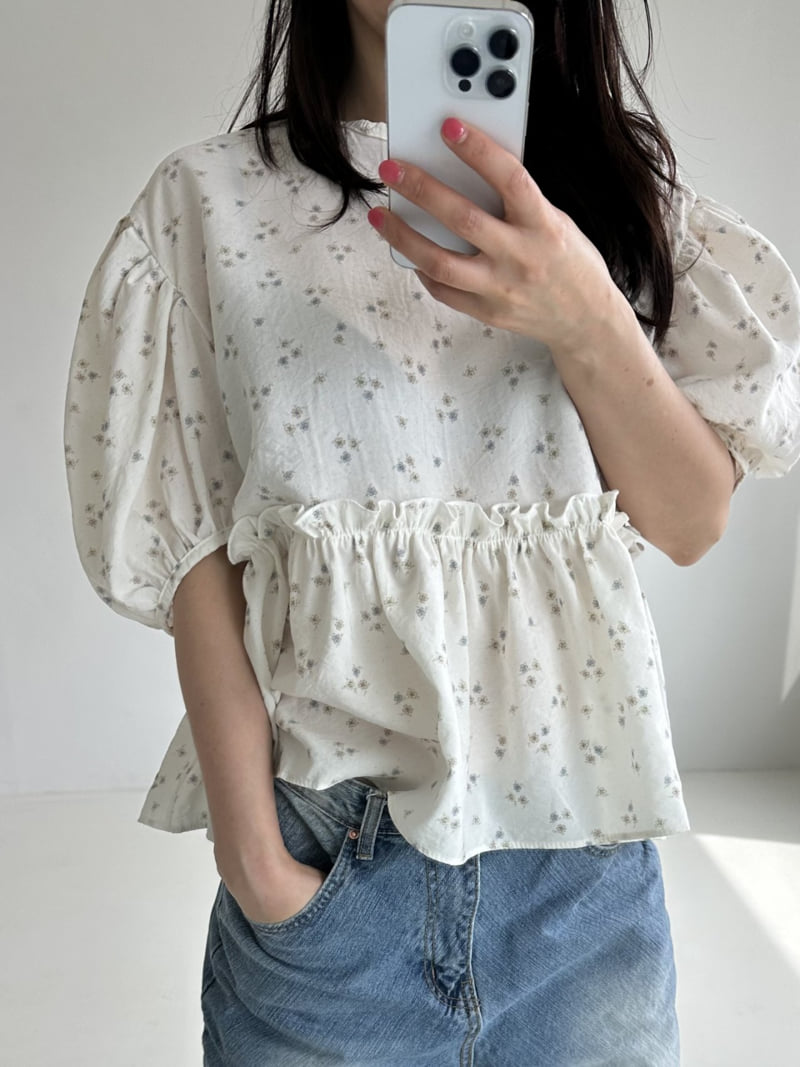 Dress U - Korean Women Fashion - #womensfashion - Floral Shirring Blouse