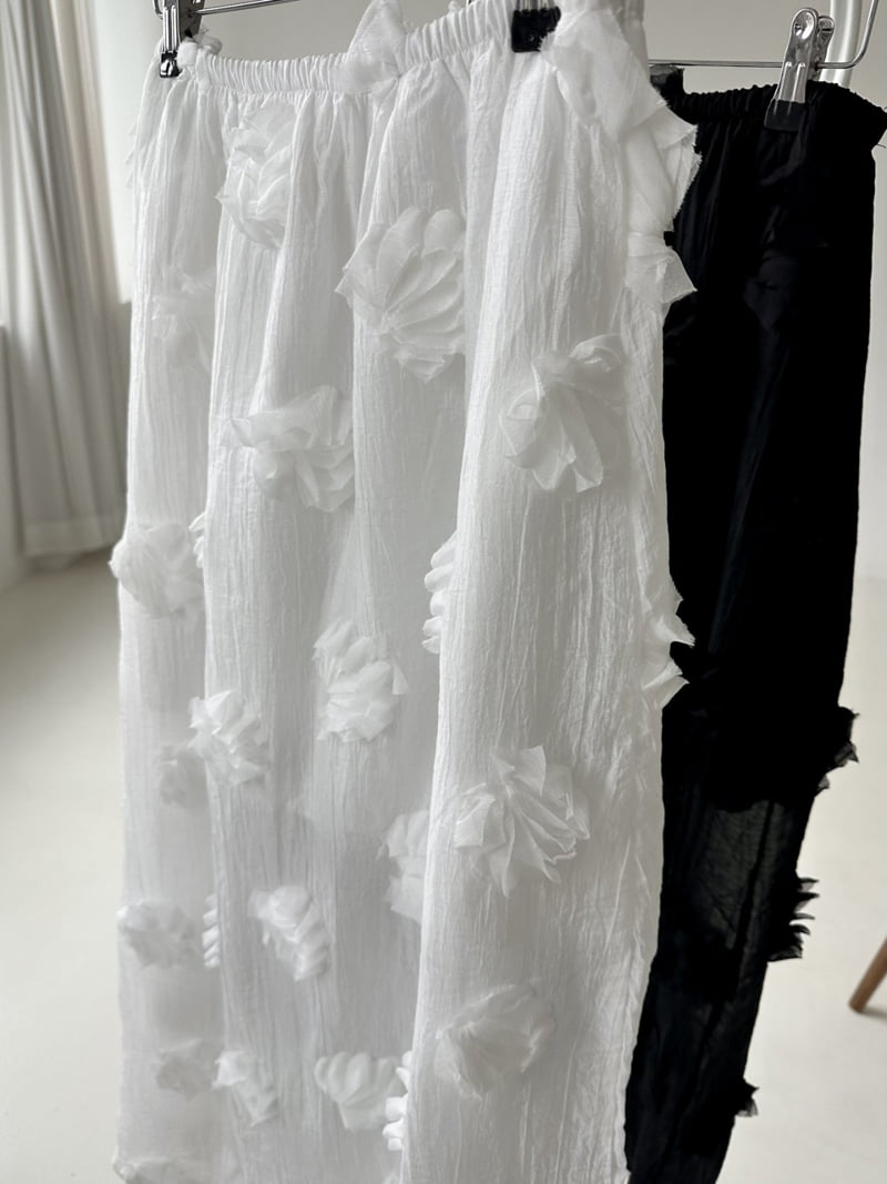 Dress U - Korean Women Fashion - #womensfashion - Embroidered Flower Skirt - 2