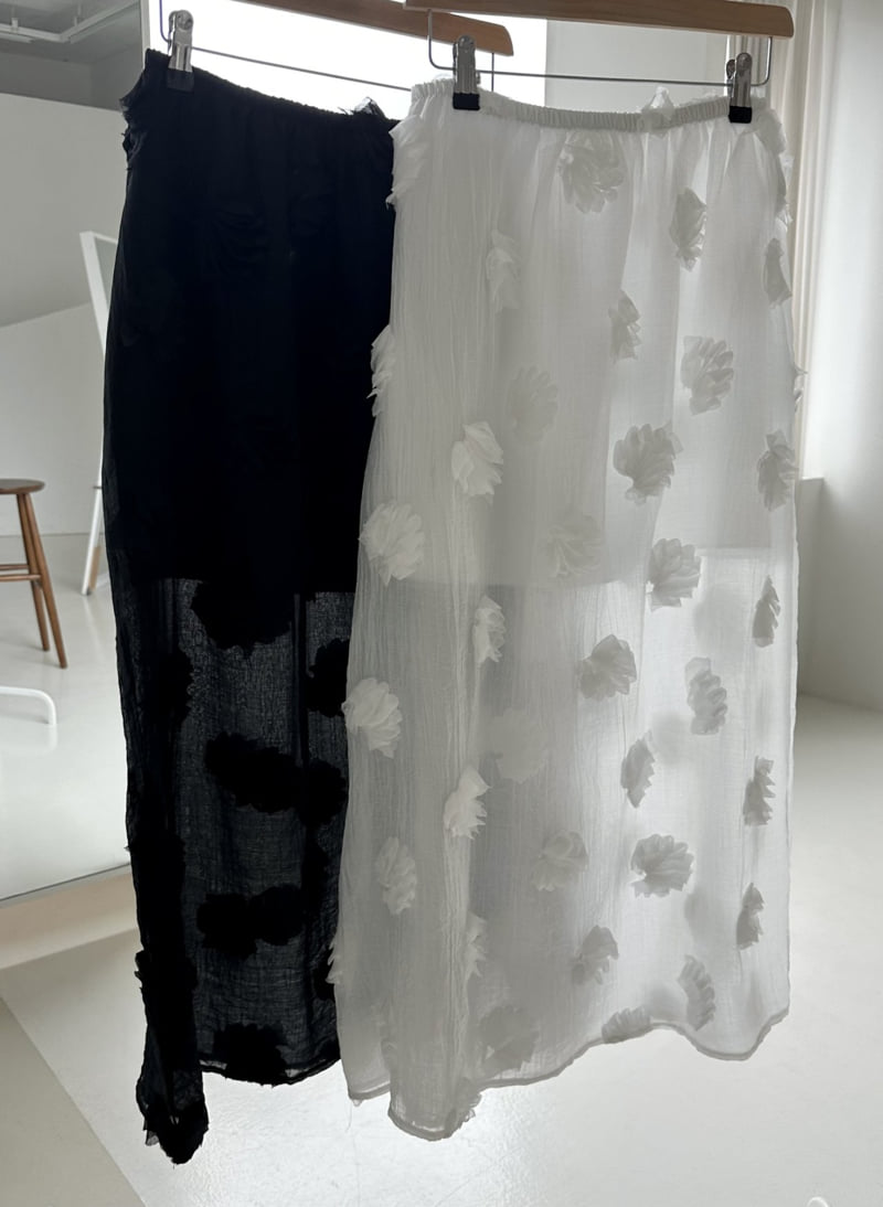 Dress U - Korean Women Fashion - #momslook - Embroidered Flower Skirt - 4