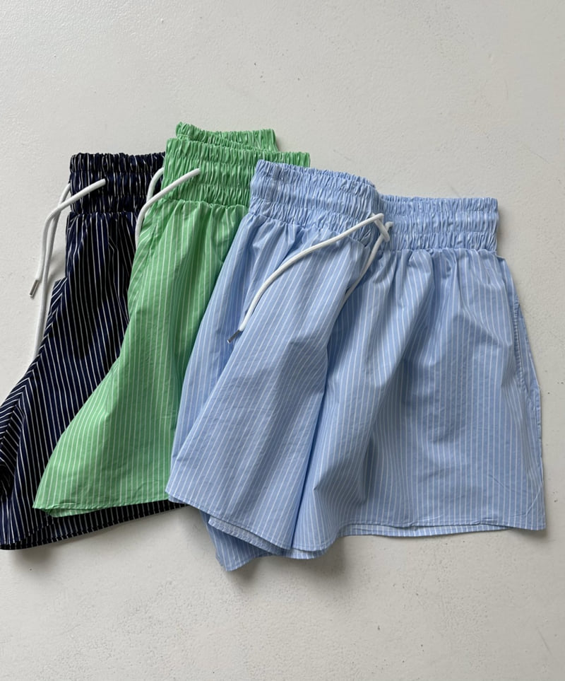 Dress U - Korean Women Fashion - #womensfashion - Crisp Stripe Skort