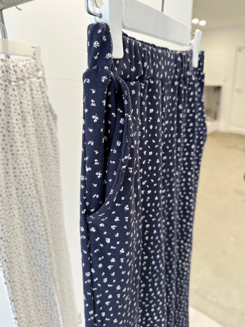 Dress U - Korean Women Fashion - #womensfashion - Holiday Punching Bootcut Pants - 11