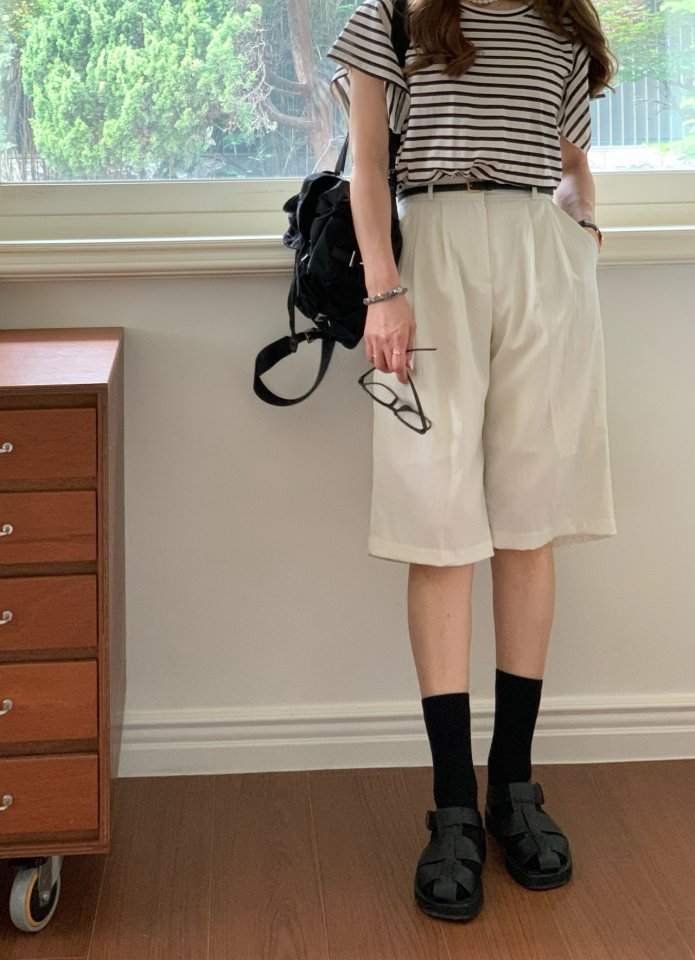 Elmu - Korean Women Fashion - #momslook - Low Shorts