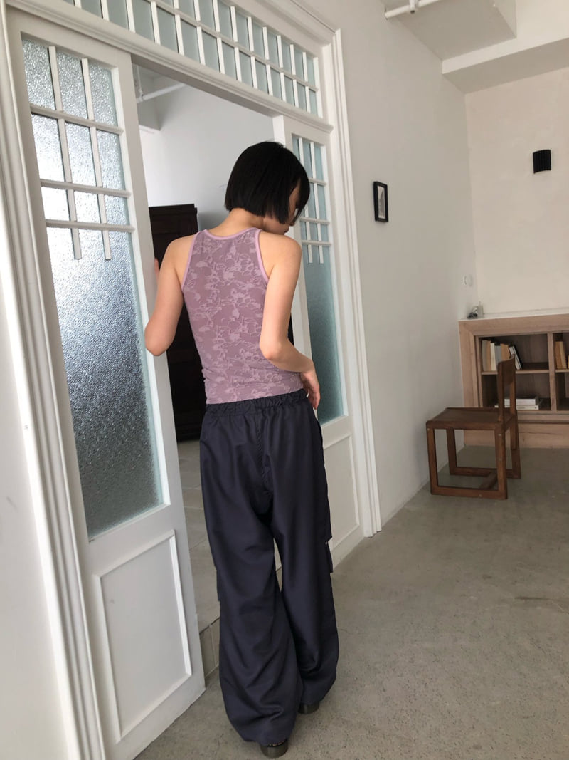 Flash - Korean Women Fashion - #momslook - Cheche Sleeveless - 5
