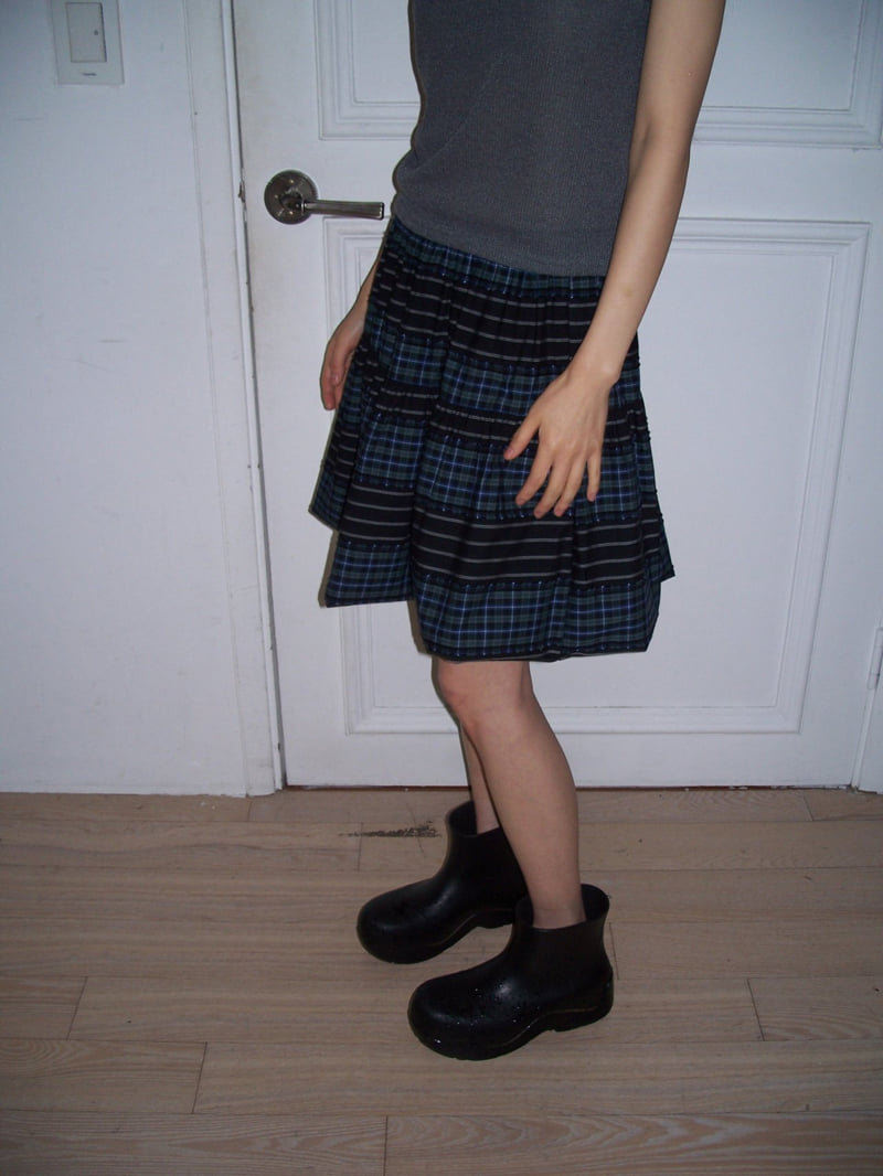 Flash - Korean Women Fashion - #thatsdarling - Lunch Skirt (adjustable length with buttons)