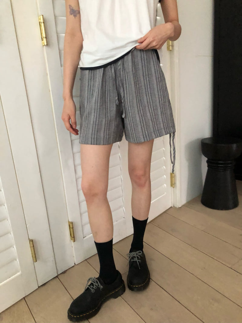 Flash - Korean Women Fashion - #womensfashion - Dolphin Pants - 5