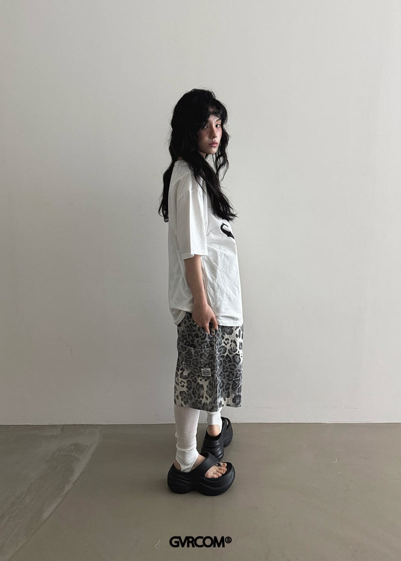 Gavara Market - Korean Women Fashion - #momslook - Leopard Washed Shorts - 7