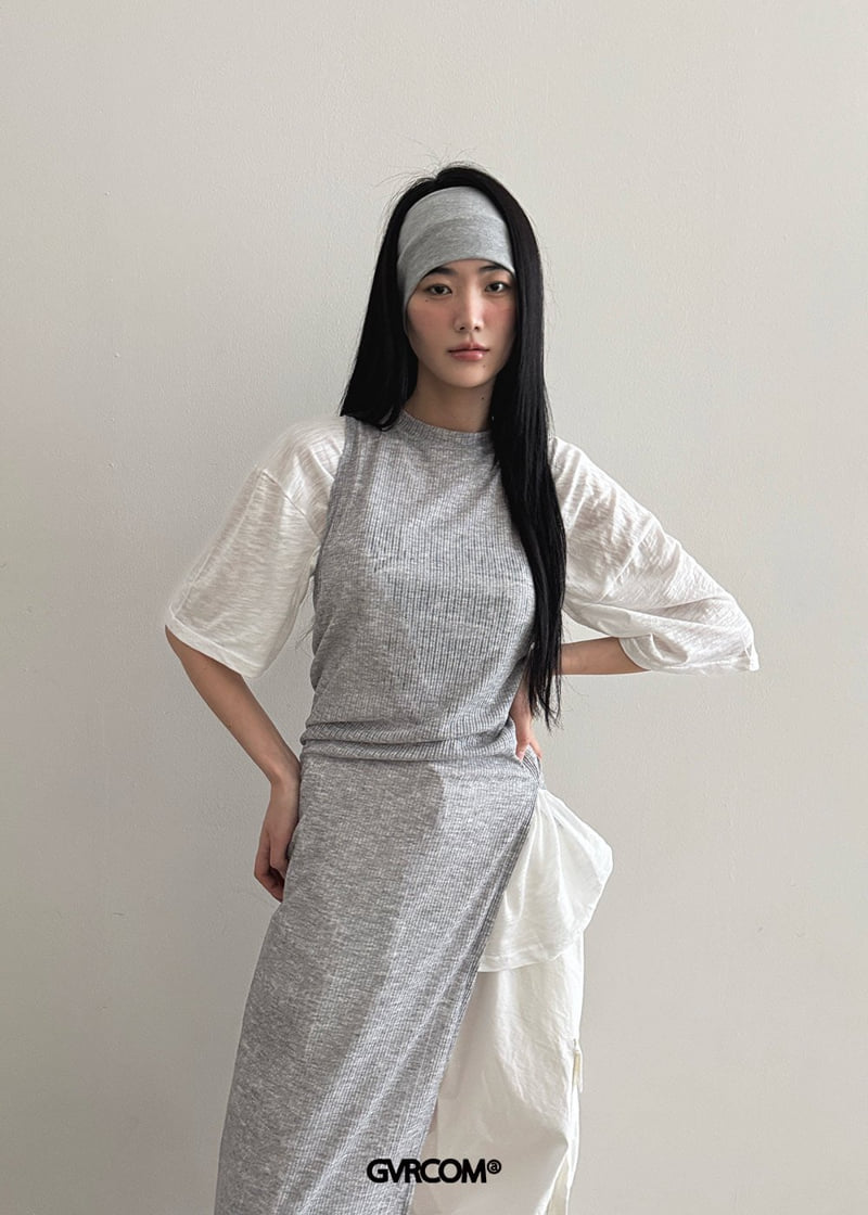 Gavara Market - Korean Women Fashion - #pursuepretty - Ribbed Long Slit One-piece - 10