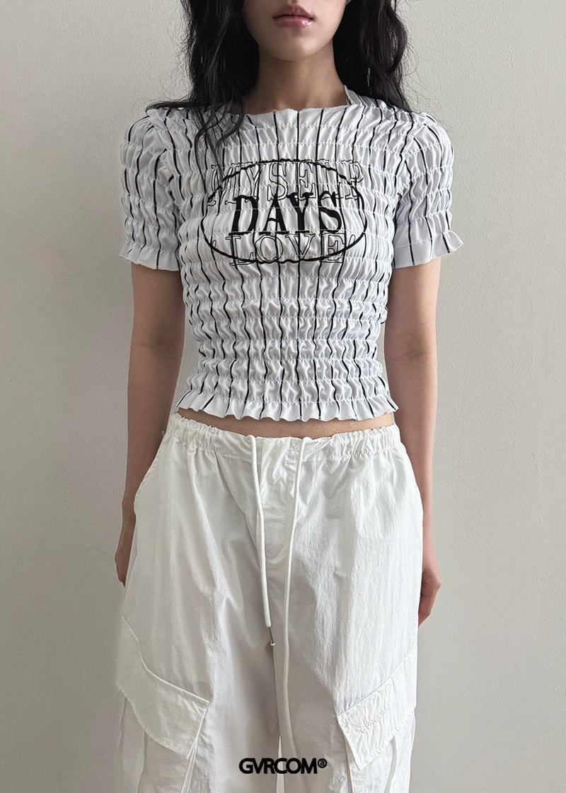 Gavara Market - Korean Women Fashion - #womensfashion - Day Smocked Top - 6