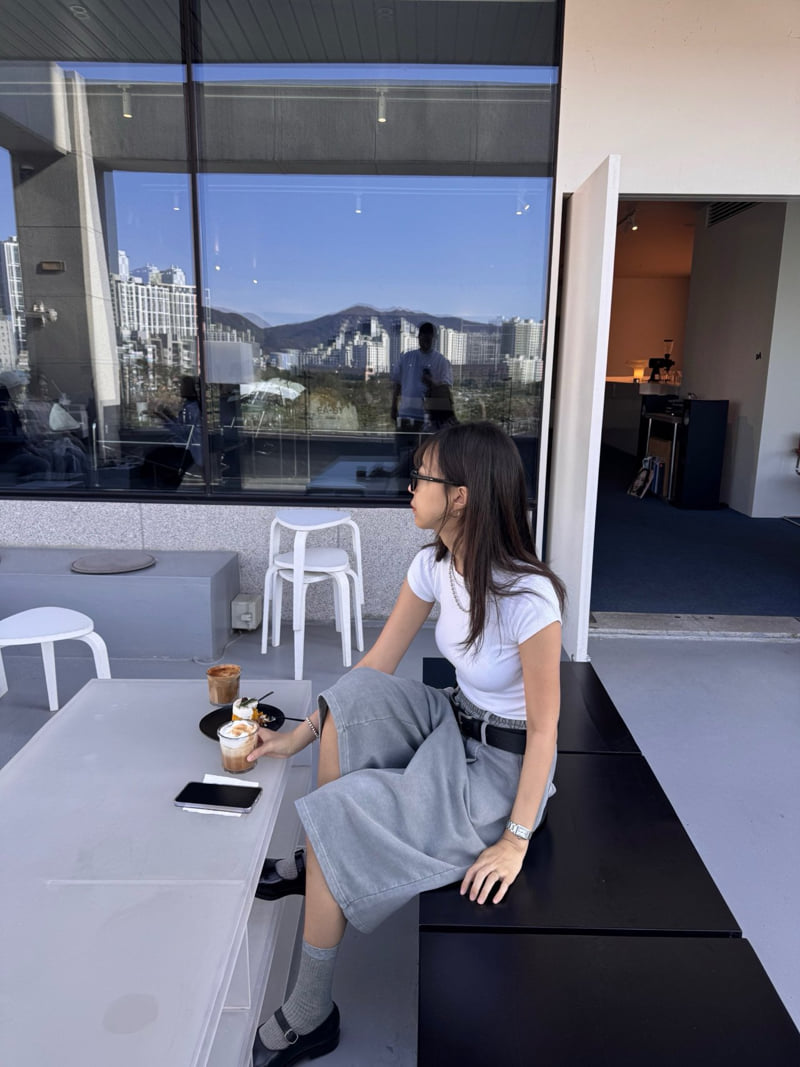 Heil - Korean Women Fashion - #momslook - Pig Belt Bermuda Pants - 8