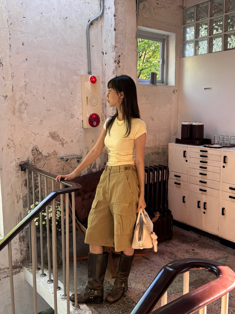 Heil - Korean Women Fashion - #pursuepretty - Pig Cargo Bermuda Pants - 12