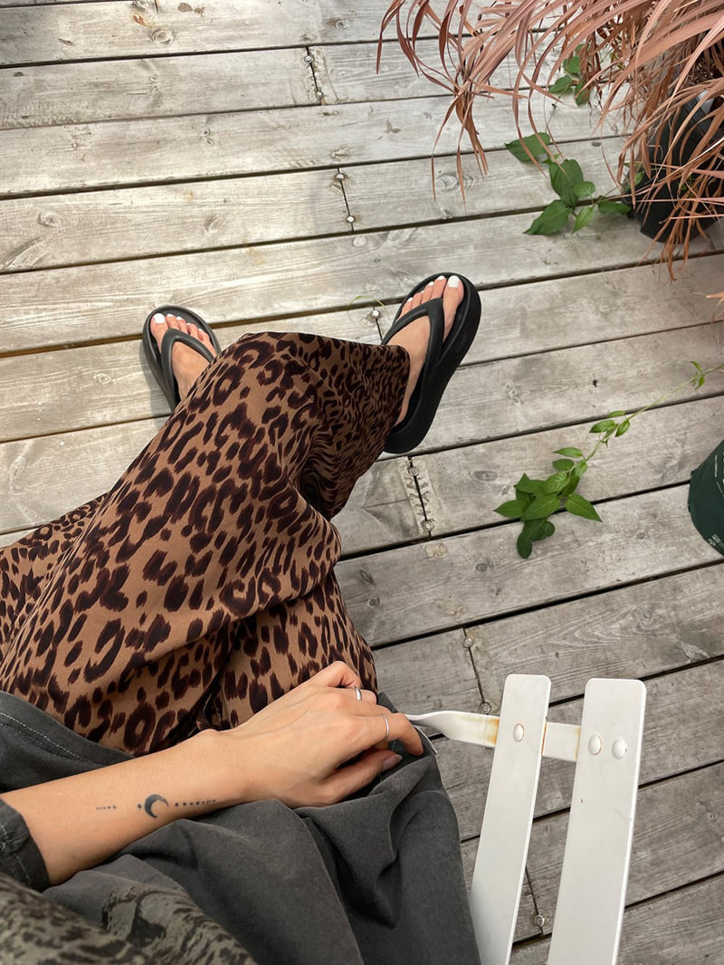Heil - Korean Women Fashion - #restrostyle - Leopard Maxi Skirt - 6