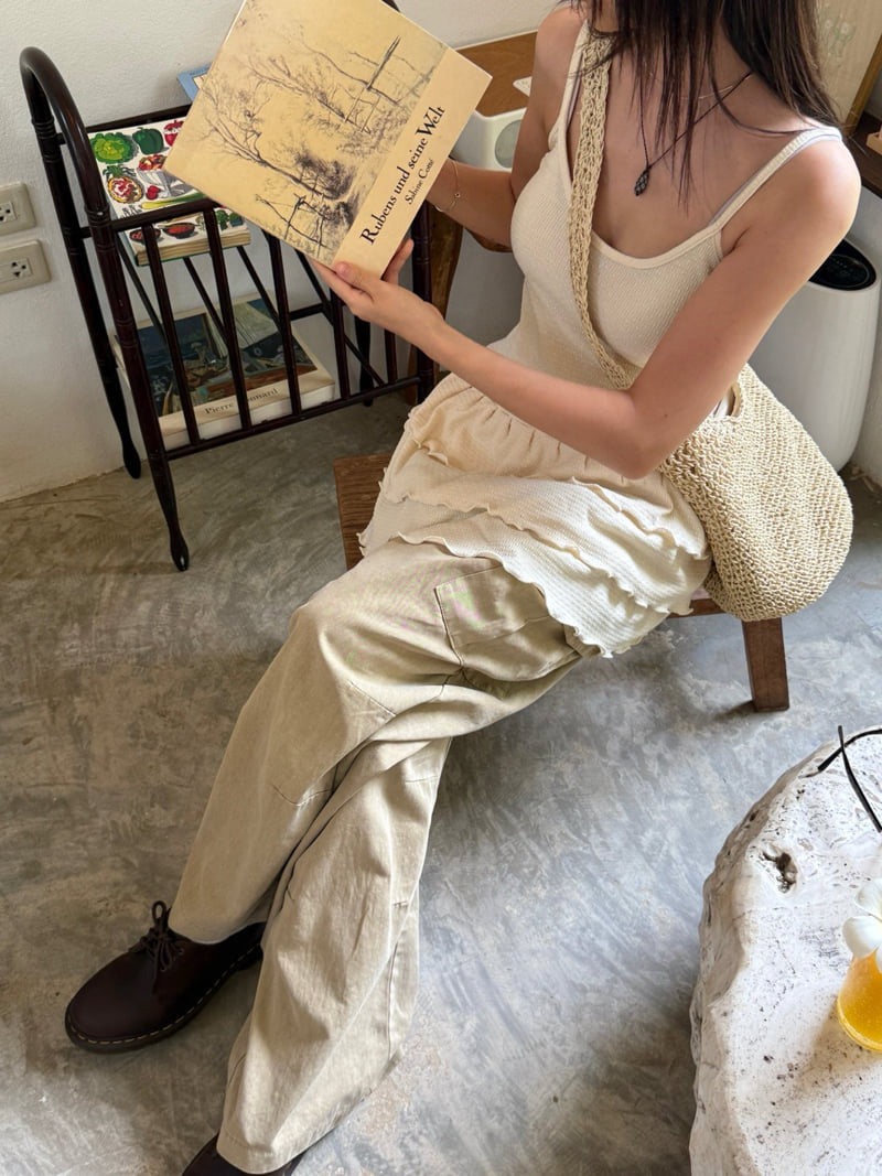 Heil - Korean Women Fashion - #shopsmall - Kitsch Frill Sleeveless - 3