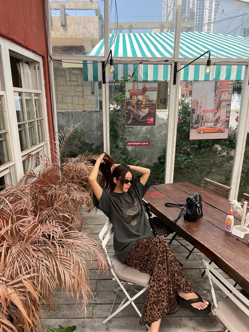 Heil - Korean Women Fashion - #thelittlethings - Leopard Maxi Skirt - 10