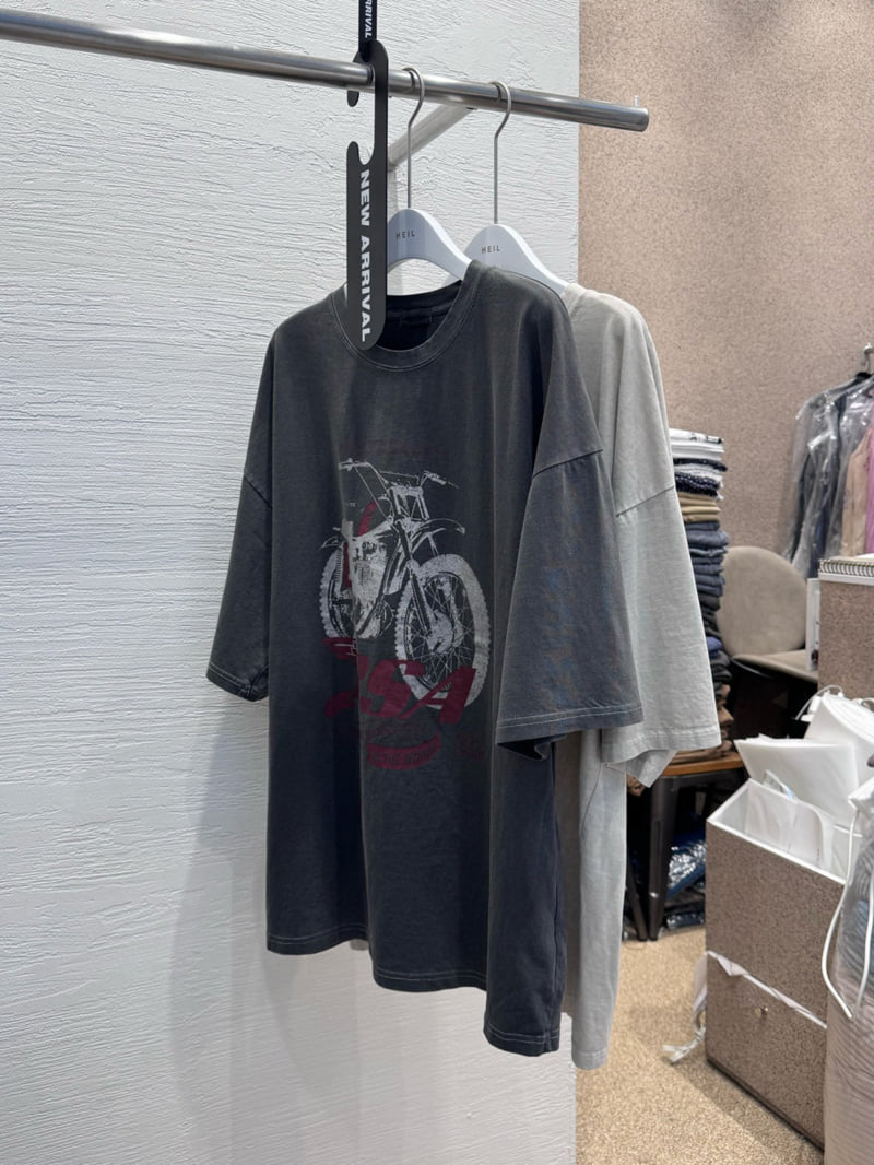 Heil - Korean Women Fashion - #vintageinspired - Pig Motorcycle Tee