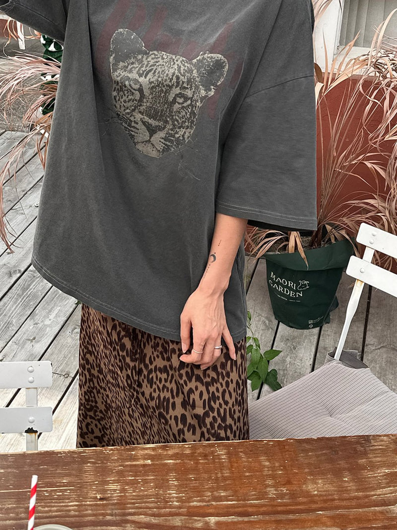 Heil - Korean Women Fashion - #vintageinspired - Leopard Maxi Skirt - 4