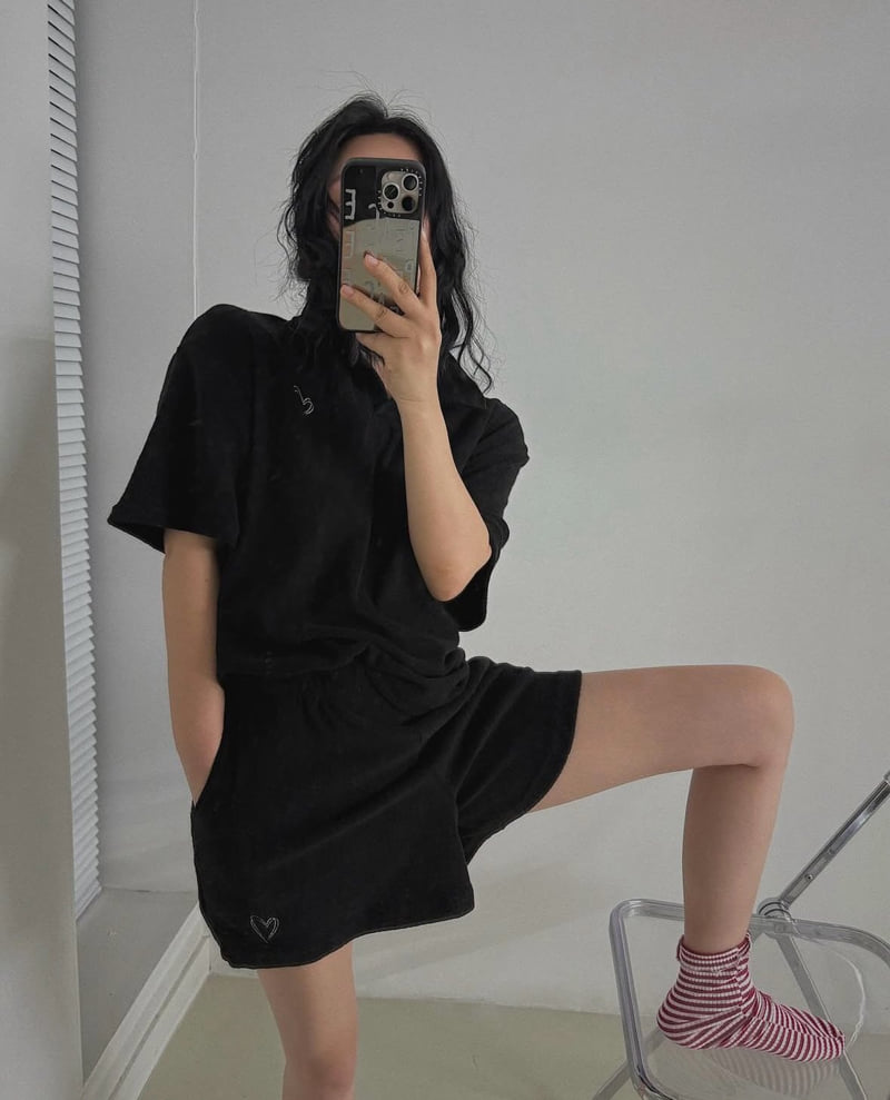 Heil - Korean Women Fashion - #womensfashion - Heart Terry Shorts - 10