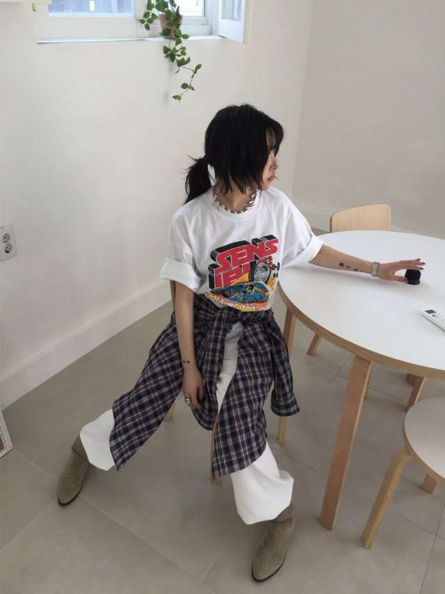 Heil - Korean Women Fashion - #momslook - Pig Sensible Tee - 4