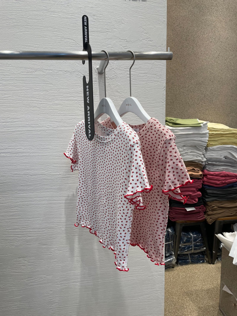 Heil - Korean Women Fashion - #womensfashion - Strawberry Loungewear Set - 2