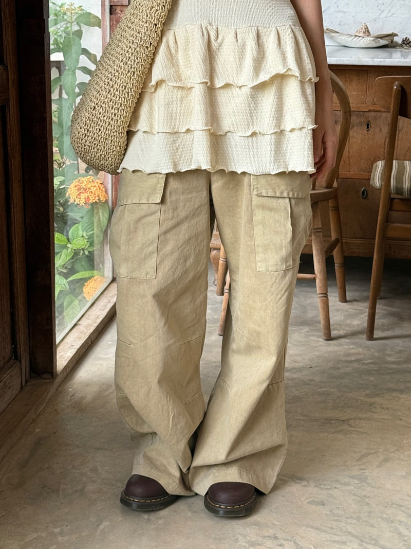 Heil - Korean Women Fashion - #womensfashion - Kitsch Frill Sleeveless - 9