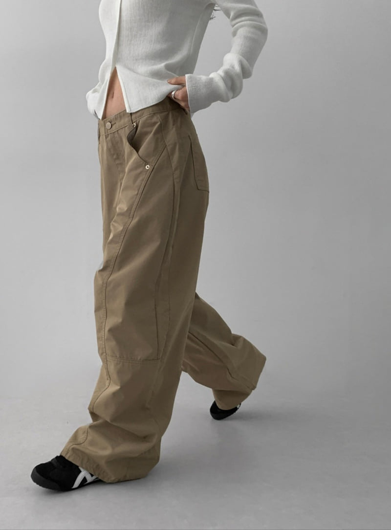 I'm here - Korean Women Fashion - #momslook - Curved Seam Denim Pants - 9