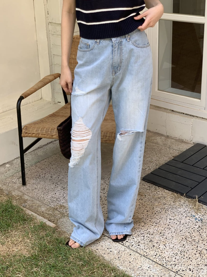 I'm here - Korean Women Fashion - #womensfashion - Vintage Straight Light Blue Wide Denim Pants - 4