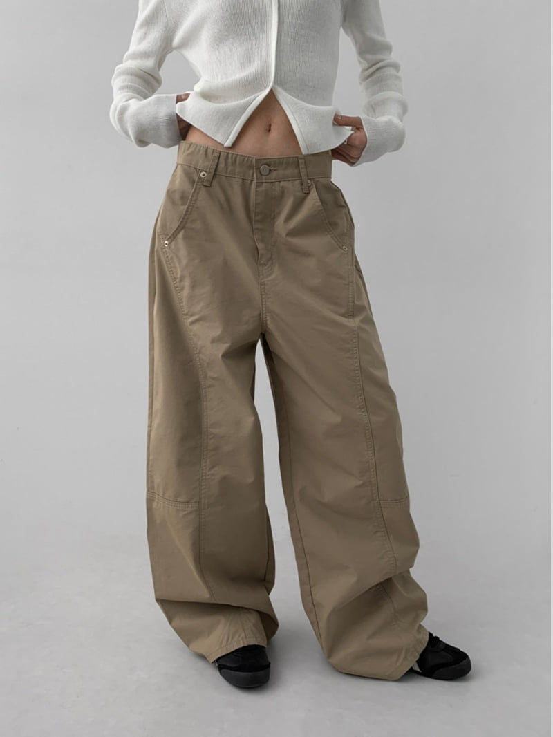 I'm here - Korean Women Fashion - #shopsmall - Curved Seam Denim Pants - 2