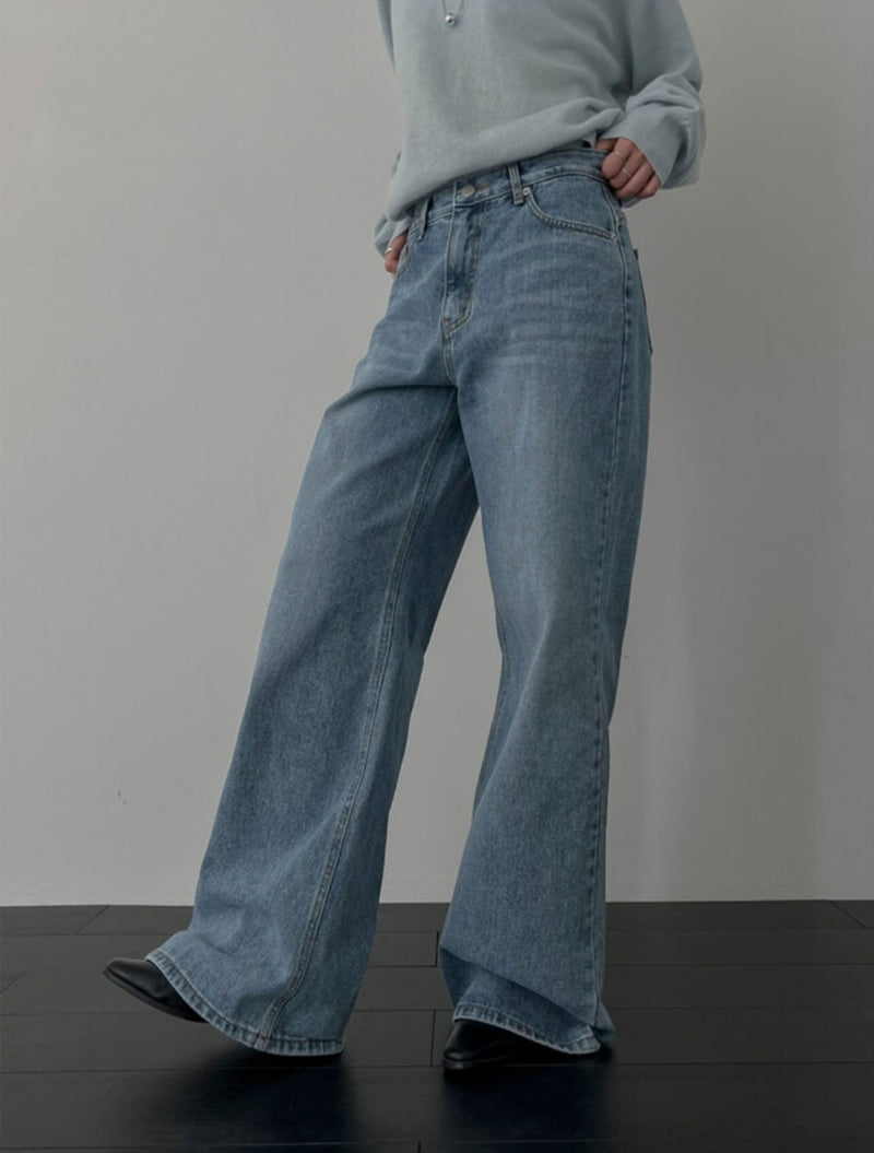 I'm here - Korean Women Fashion - #thelittlethings - Back-Slit Stretch Wide Denim Pants   - 10