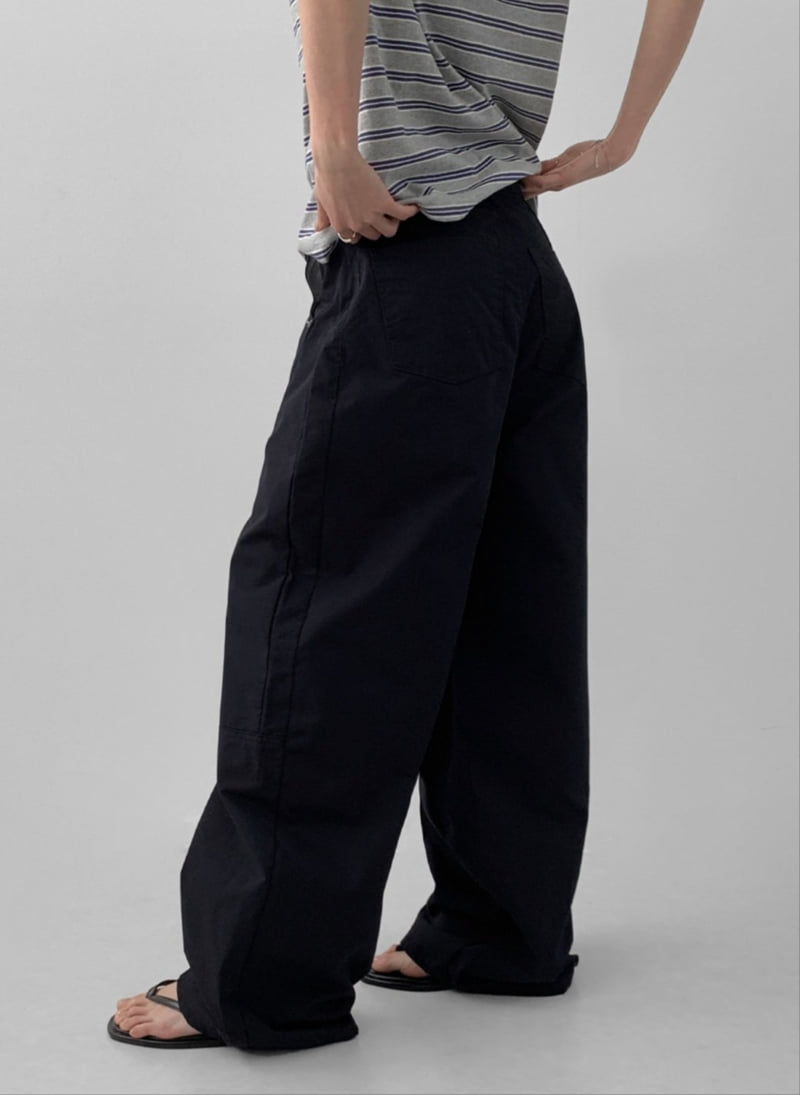 I'm here - Korean Women Fashion - #womensfashion - Curved Seam Denim Pants - 8