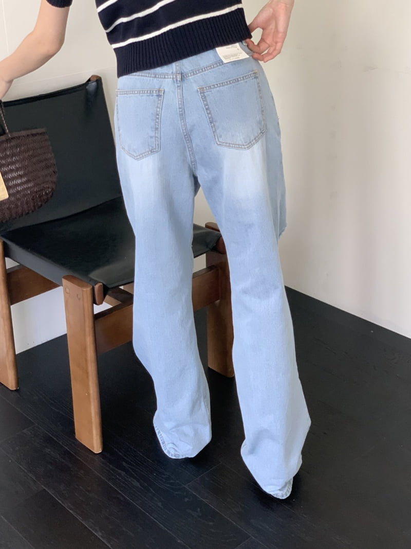 I'm here - Korean Women Fashion - #womensfashion - Vintage Straight Light Blue Wide Denim Pants - 7