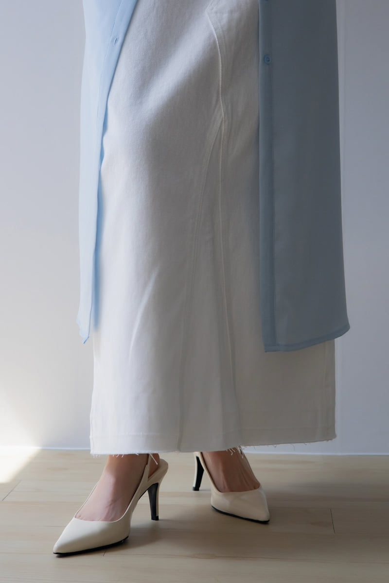 Inssense - Korean Women Fashion - #momslook - Salt Washed Back Slit Maxi Denim Skirt - 12
