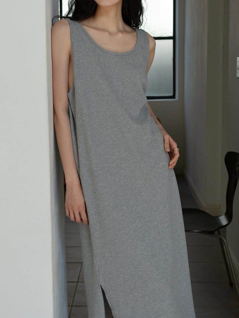 Inssense - Korean Women Fashion - #momslook - Side Slit Backless Cotton Maxi One-piece - 9