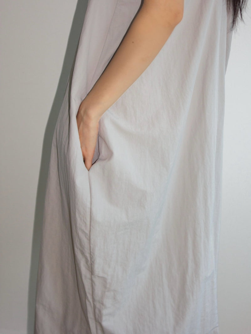 Inssense - Korean Women Fashion - #restrostyle - Knotted Detail Balloon Silhouette Nylon Maxi One-piece - 9