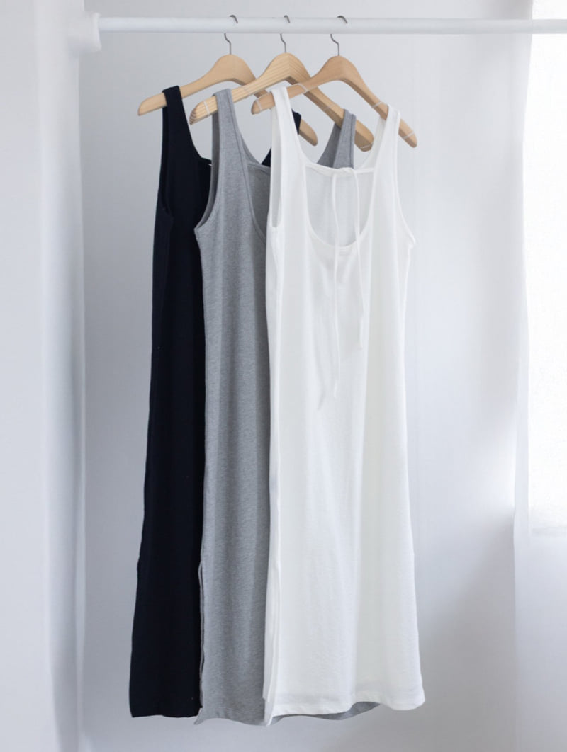 Inssense - Korean Women Fashion - #romanticstyle - Side Slit Backless Cotton Maxi One-piece - 3