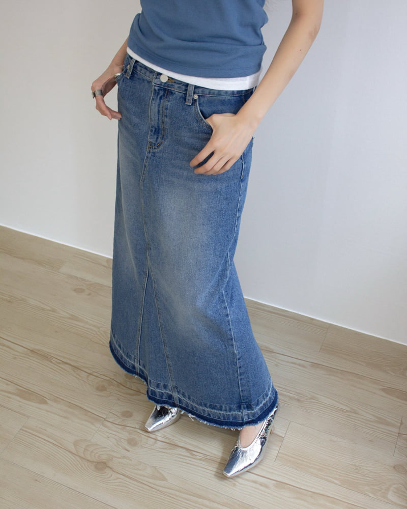 Inssense - Korean Women Fashion - #womensfashion - Salt Washed Back Slit Maxi Denim Skirt - 7