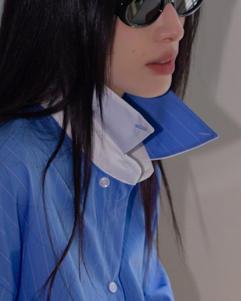 Inssense - Korean Women Fashion - #momslook - Oversized White Contrast Striped Shirt - 4