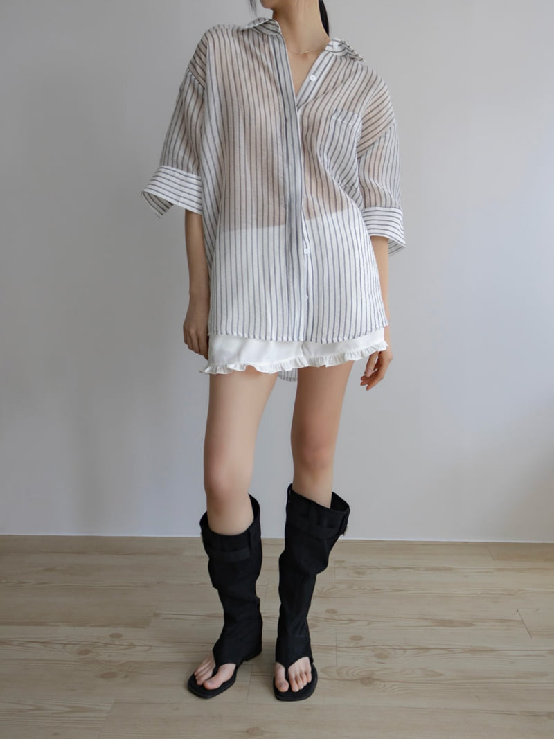 Inssense - Korean Women Fashion - #womensfashion - Crepe Frill Detail Banded Shorts - 2