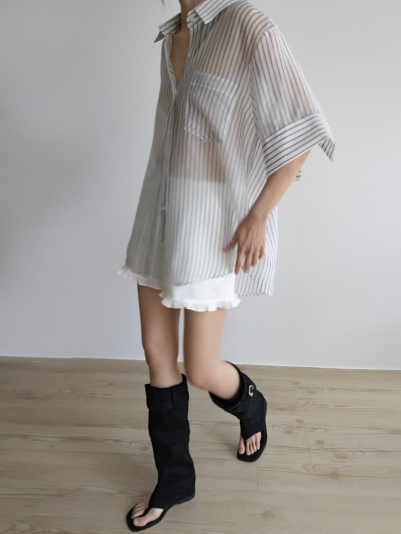 Inssense - Korean Women Fashion - #momslook - Crepe Frill Detail Banded Shorts - 4