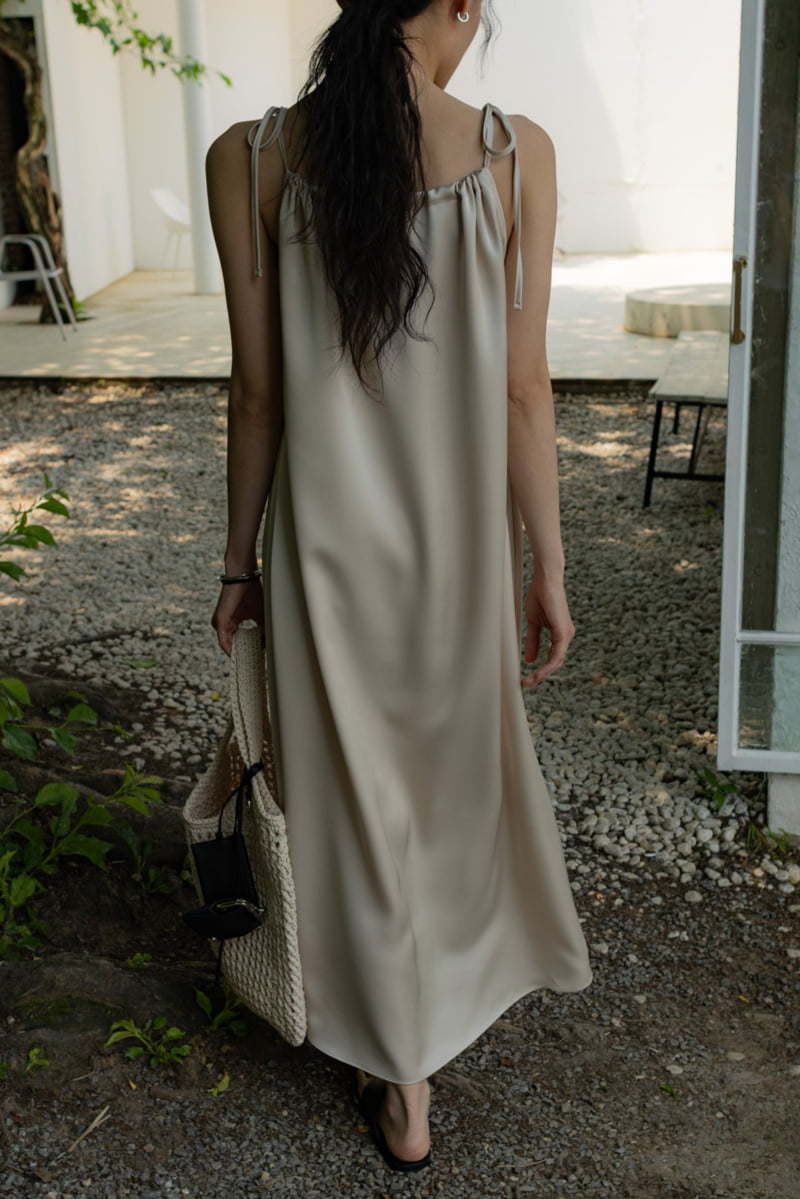 Inssense - Korean Women Fashion - #womensfashion - String Detail Silhouette Maxi Silky One-piece - 10