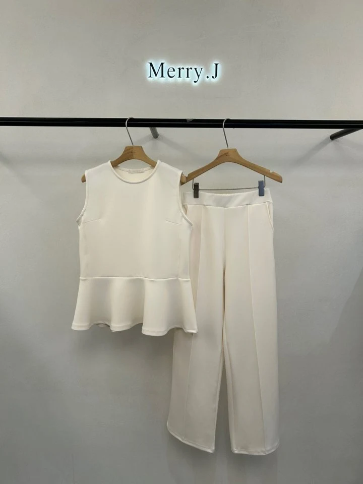 Merry J - Korean Women Fashion - #momslook - Nova Wave Tee - 3