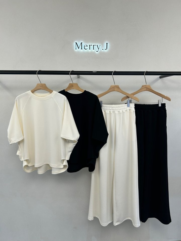 Merry J - Korean Women Fashion - #momslook - Jenne Loose Tee