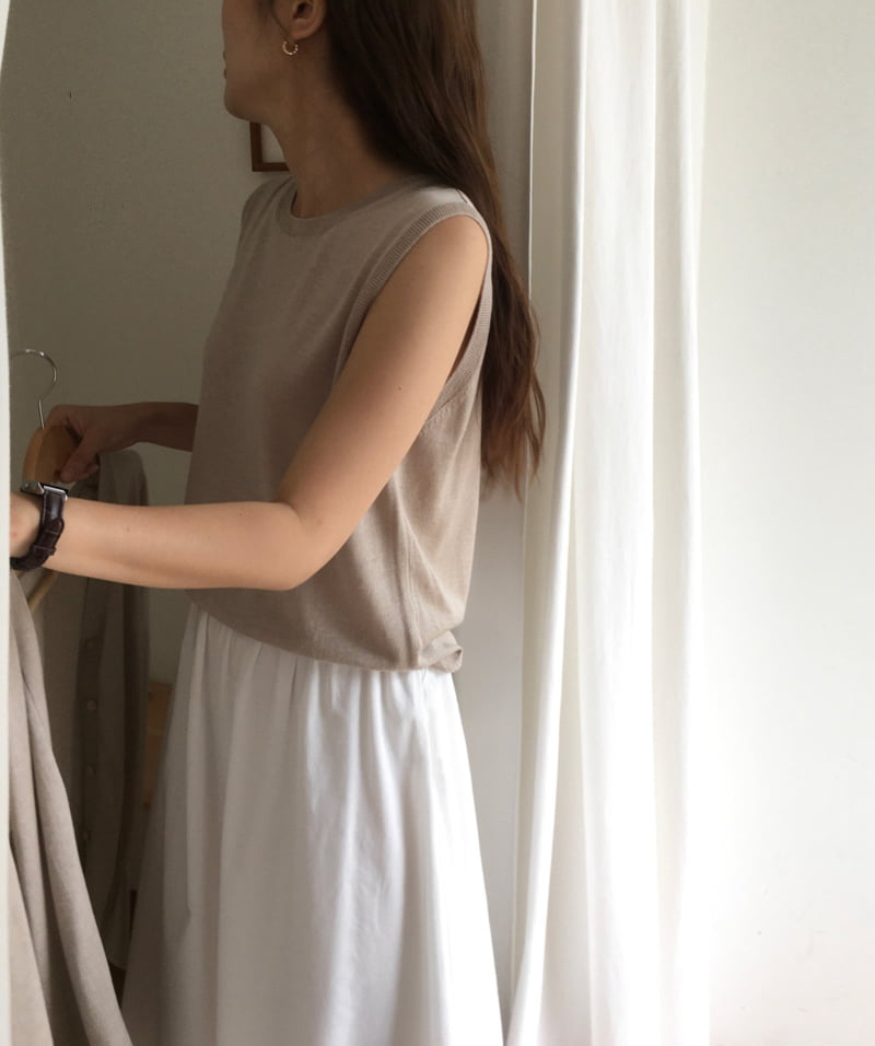 Moani - Korean Women Fashion - #vintagekidsstyle - Summer Silk Wool Sleeveless Top - 5