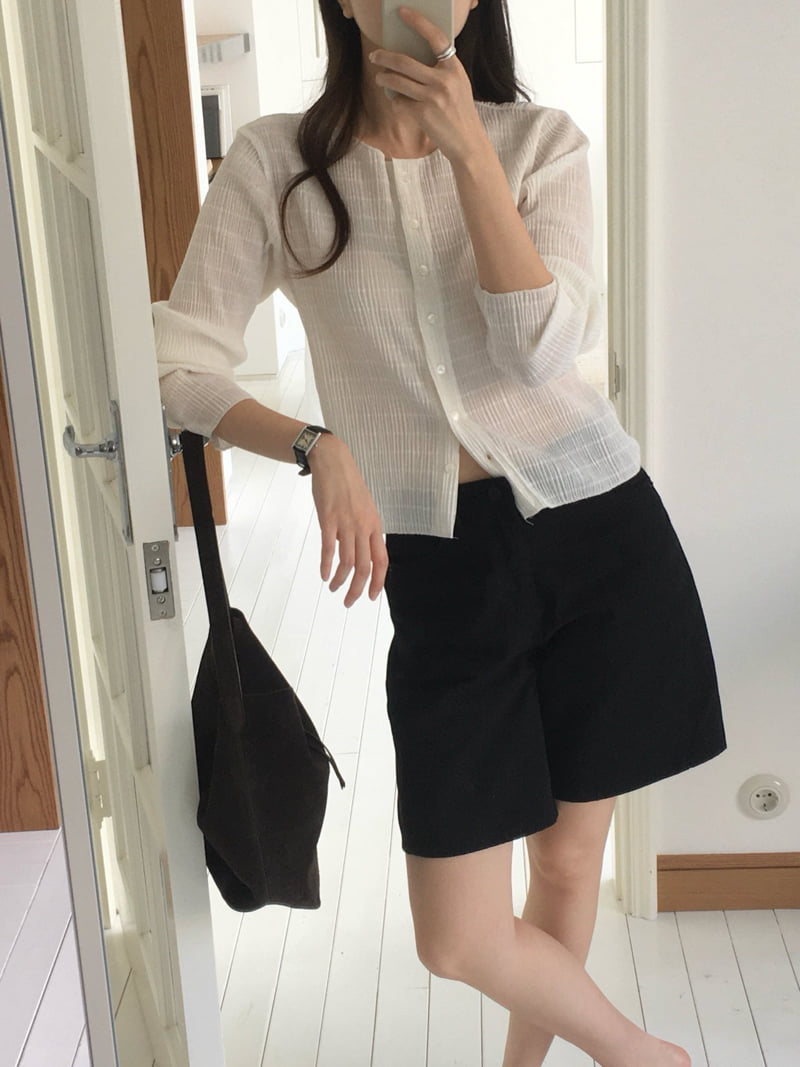 Moani - Korean Women Fashion - #womensfashion - Essential Short Denim Pants - 10