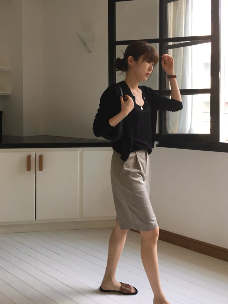 Moani - Korean Women Fashion - #momslook - Summer Wool Bermuda Pants - 4