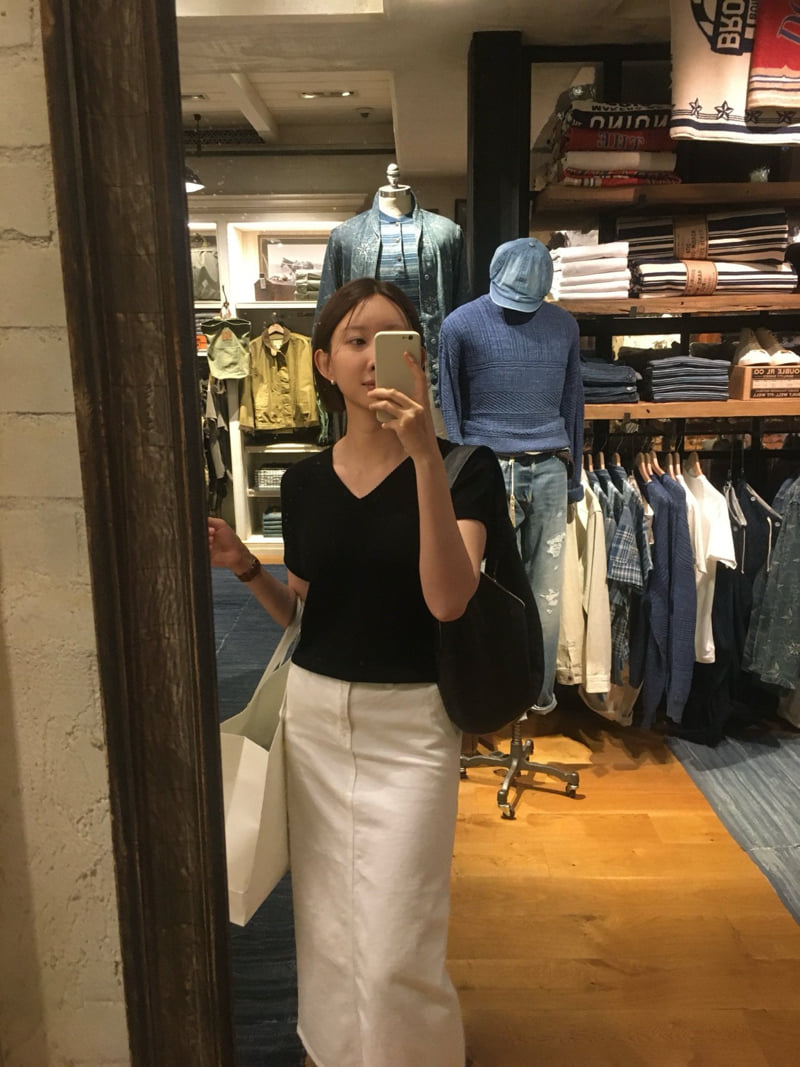 Moani - Korean Women Fashion - #womensfashion - Linen Salt V Knit - 12