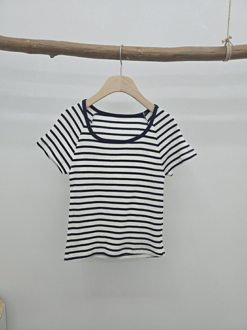 Most - Korean Women Fashion - #womensfashion - Morning Striped Tee - 3