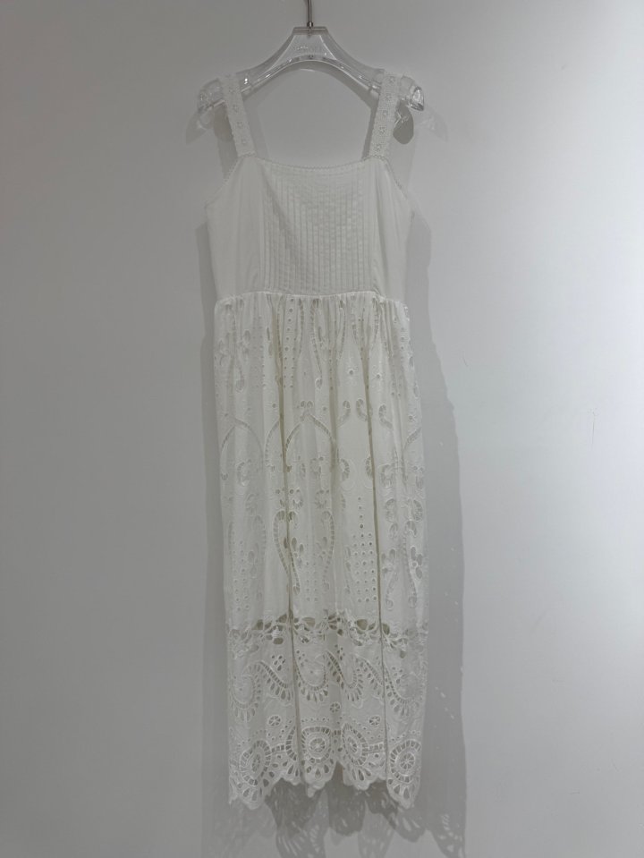 Neroli36 - Korean Women Fashion - #momslook - M Embroidery Pintuck One-piece