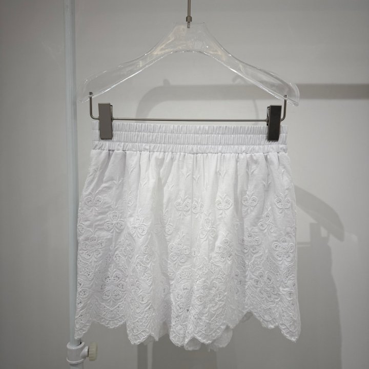 Neroli36 - Korean Women Fashion - #womensfashion - M Embroidery Short Shorts - 2