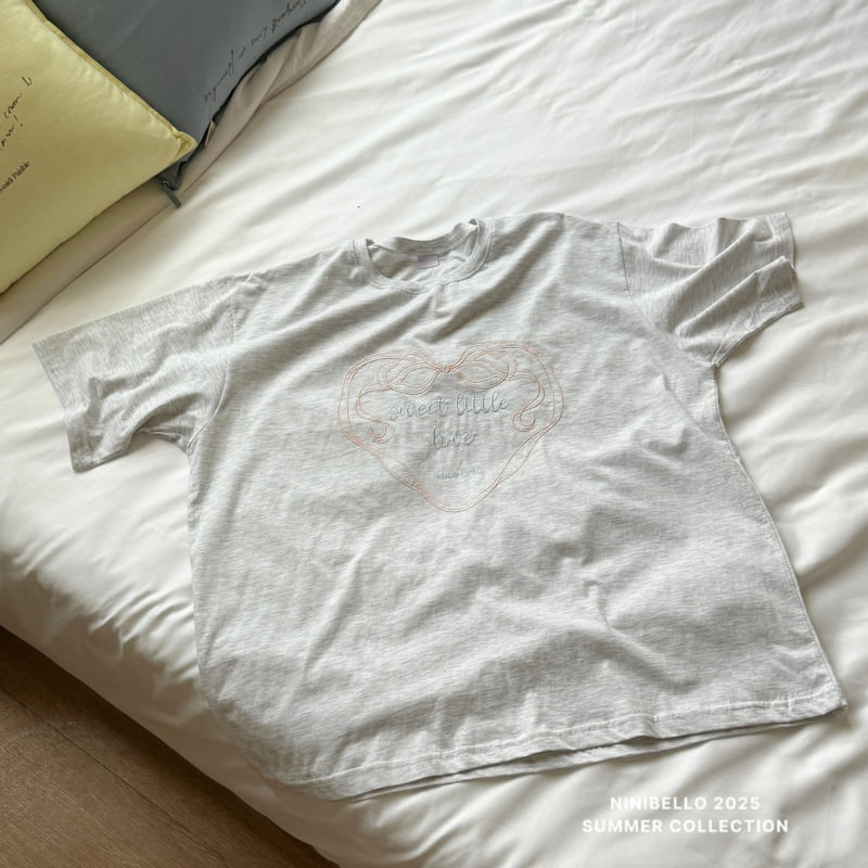 Ninibello - Korean Children Fashion - #kidsshorts - Sweet Love Embroidered Tee (adult) - 5
